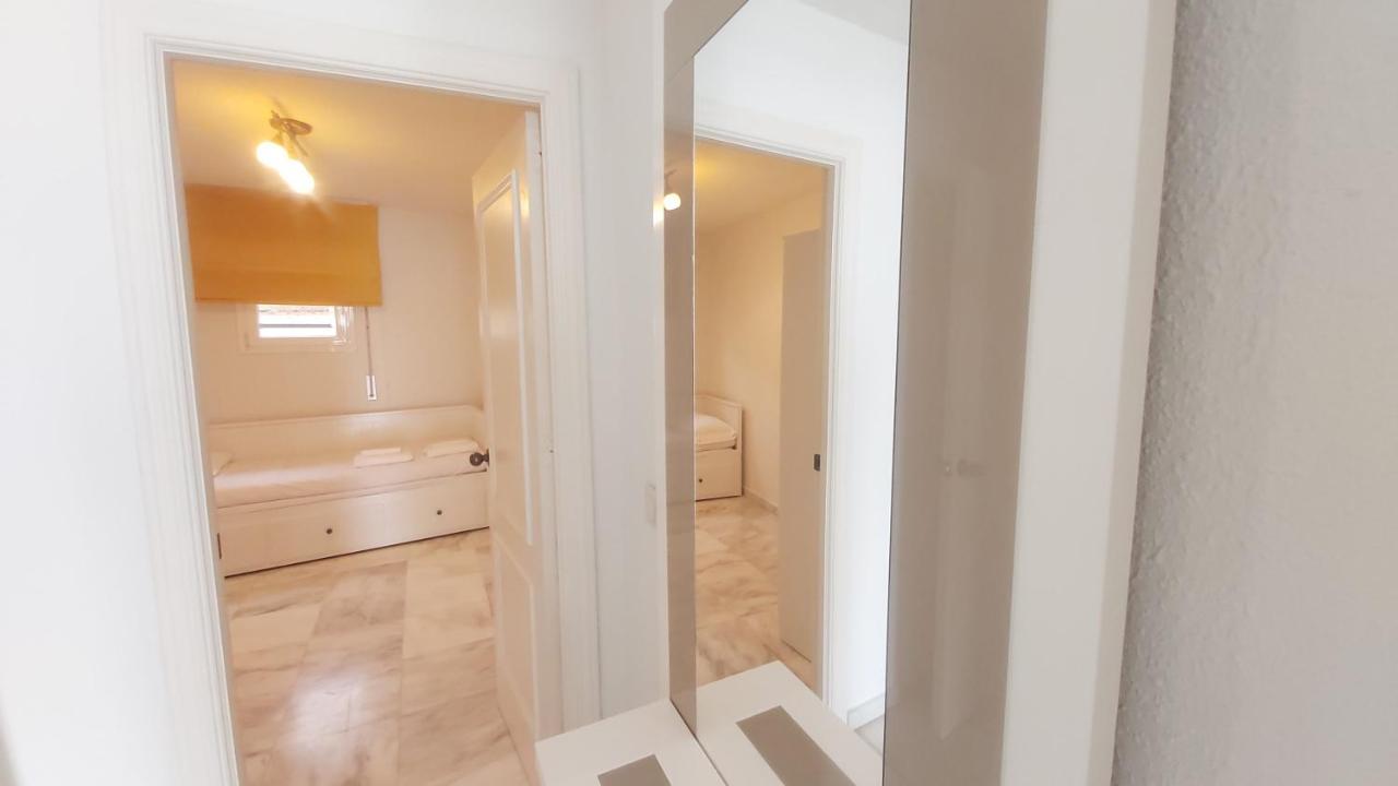 Del Parque Flats Meseta Swimmingpool Lejlighed Torremolinos Eksteriør billede
