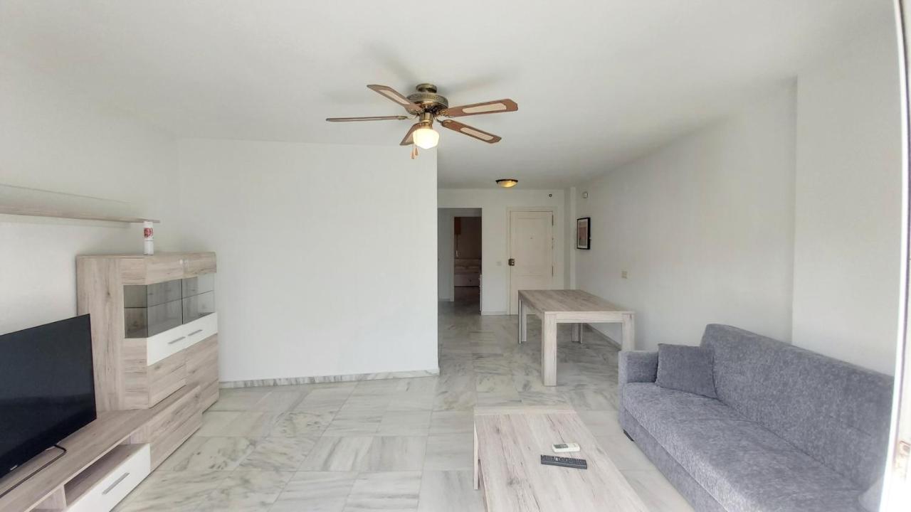 Del Parque Flats Meseta Swimmingpool Lejlighed Torremolinos Eksteriør billede
